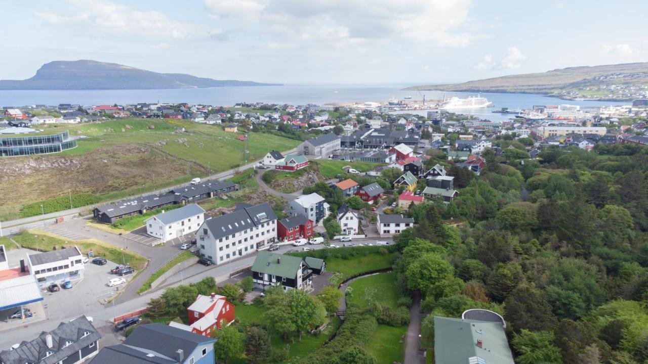 Stadium / Central / Park / Art Gallery Tórshavn Exterior foto